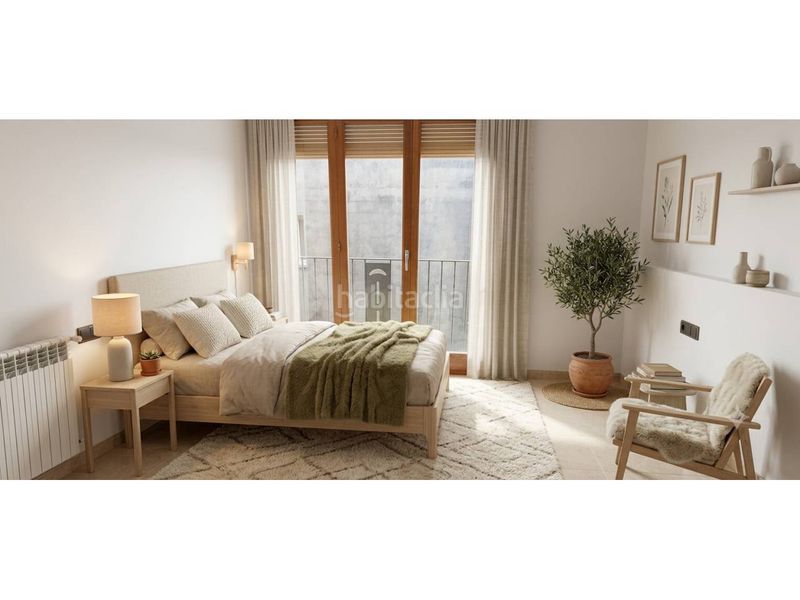Foto edf4e654-237a-4950-bb8a-cfce0c32bcdc. Casa amb aparcament a Olot