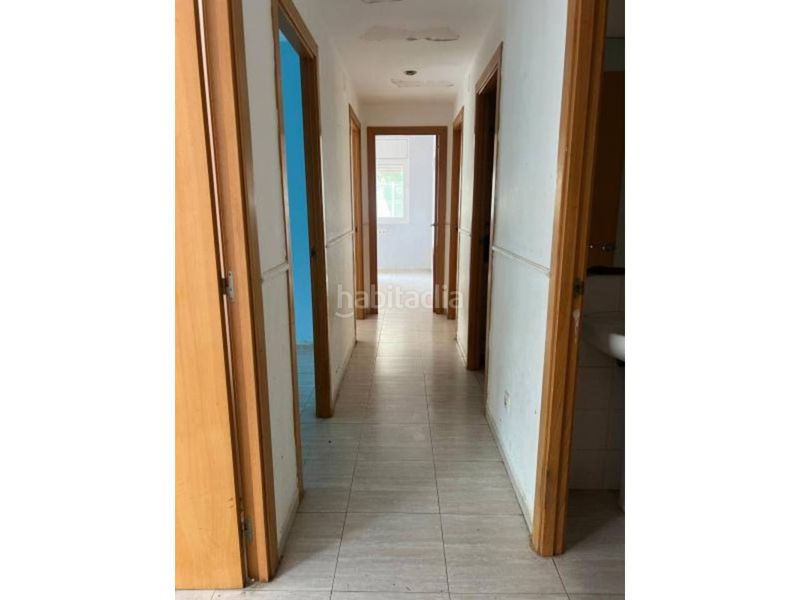 Foto 204f5da2-00ad-4719-afa5-e01e8052e564. Pis amb aparcament piscina a Centre Salou