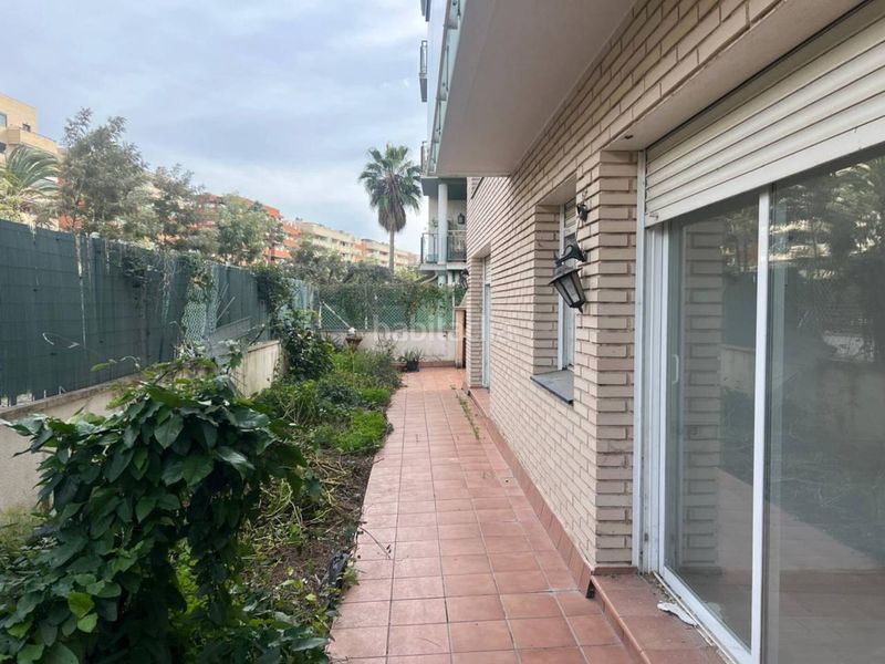 Foto 7160bc76-850f-496f-81ac-5fb37412f9a6. Pis amb aparcament piscina a Centre Salou