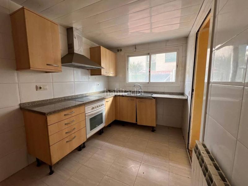 Foto b554f84c-4288-4c42-950a-137d19b336f8. Pis amb aparcament piscina a Centre Salou