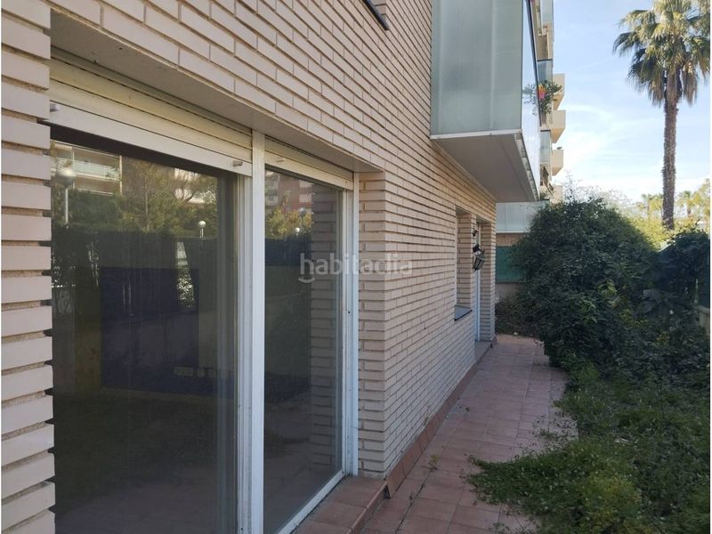 Foto dd2f5e89-9b56-4050-abba-a5c216eabcad. Pis amb aparcament piscina a Centre Salou