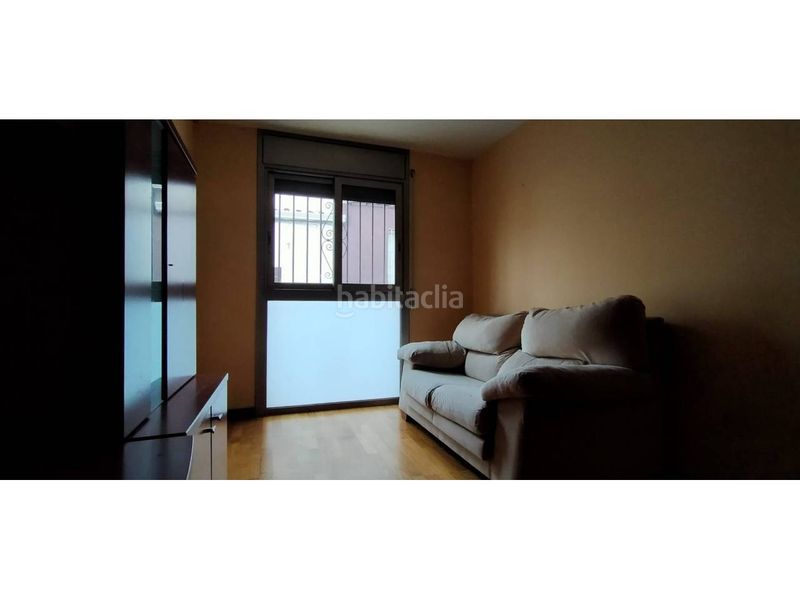 Foto df27ddde-2b5c-49a8-9cf0-8ce1c8d9bc89. Pis a Eixample Sant Feliu de Guíxols