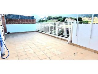 Appartement à Poblenou. Piso con gran terraza  en  pineda de mar zona poble nou