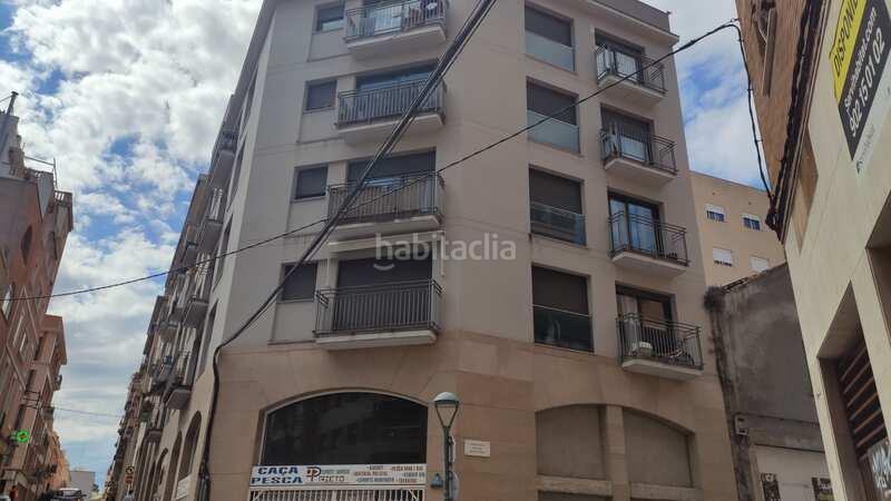 Foto a7f5dedc-e7ce-4721-aa27-e9e2e0cd79d7. Geschäftsraum in carrer d'apodaca 22 in Barris Marítims Tarragona