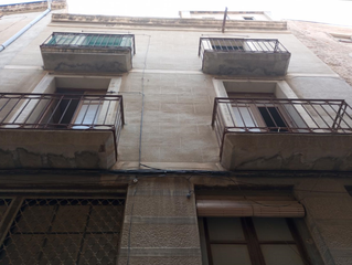 Country house in Plaça església 9. Valls: tu hogar, tu estilo.