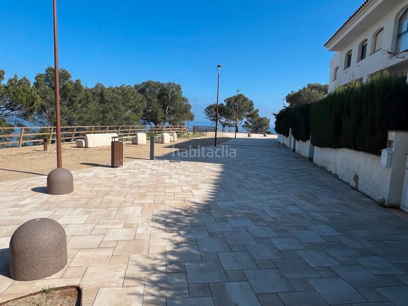 Foto 0d31bd95-2275-499c-94a9-1caf3cbb9546. Terreno residencial solar consolidado , para edificio plurifamiliar, segunda linea, a tocar del nuevo paso, acantilados y playa en Miami Platja