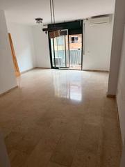 Etagenwohnung in Rambla de jaume i 24. Bonita vivienda en el corazn de cambrils