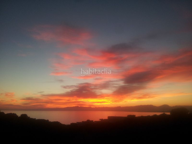 Foto 9afe3e88-b4cc-4432-8fdc-d470da4bd368. Piso en carretera del far 12 exclusivo apartamento con vistas al mar y piscina en carretera de la costa, . en Salou
