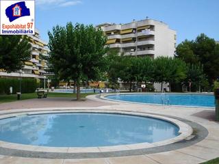 Apartment in Carrer burguera 6. Apartamento en calle burguera con piscina