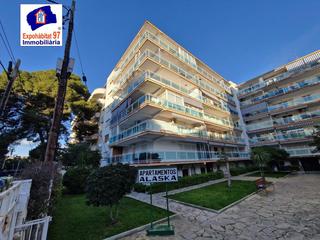 Apartament a Carrer valls 12. Oportunidad única! amplio apartamento exterior   luminoso