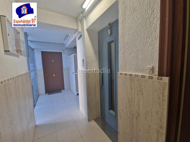 Foto 883c46b4-9bf0-4cb9-9ece-544cd53b75b2. Apartamento en carrer penedes del 6 gran terraza con vista mar y muy despejadas en Salou