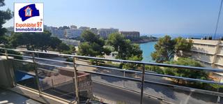 Appartement dans Carrer tortosa 14. Fabuloso frontal al mar esquinero y reformado con vistas mar fan
