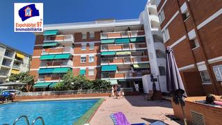 Piccolo appartamento in Platja de Llevant. Apartamento en zona calle mayor con parking comunitario y piscin