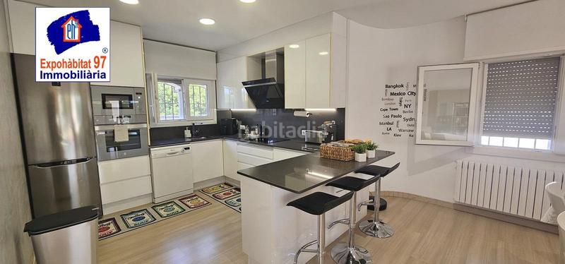 Foto 84e92db0-c9a0-406e-832d-abd95c423ed7. Chalet espectacular chalet en montroig del camp totalmente reformado en y con piscina privada en Mont-roig del Camp