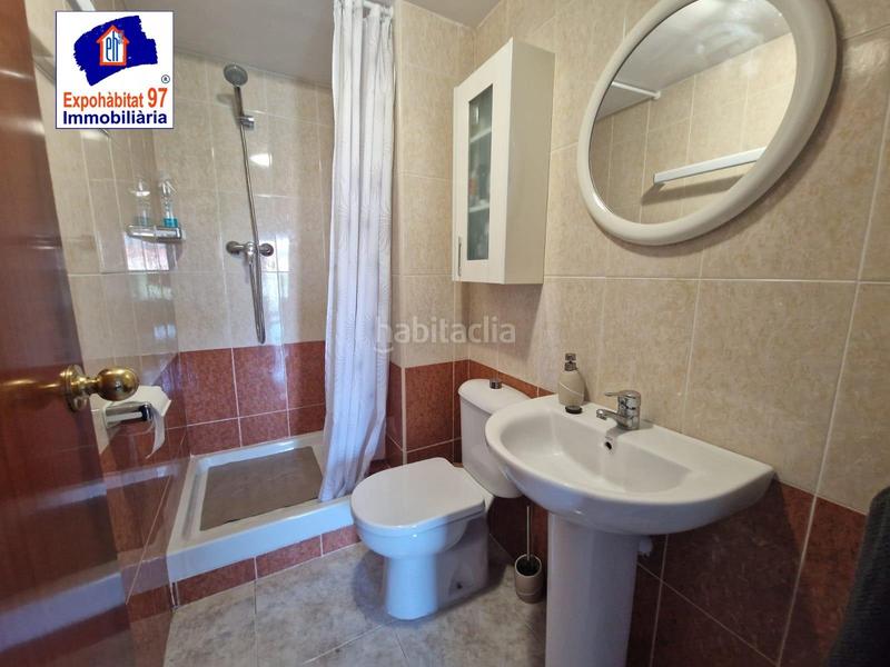 Foto bfe61d4b-5b30-427c-98a3-fc17d2dd9496. Apartamento en carrer montserrat roig 3 amplio apartamento con 2 habitaciones y piscina en Salou