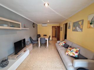 Apartamento en Carrer barbastre 9. Con licencia turistica y situado a tan sólo 200 m de la fuente l