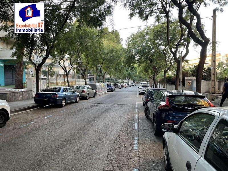 Foto d4e677ce-4424-4880-8fb7-43af2b7b64fd. Geschäftsraum in carrer de murillo 5 in Mar i Camp - Platja dels Capellans Salou