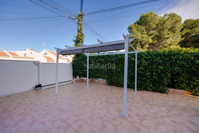 Foto c02625a6-3ed5-459c-8a14-c2cb217d8926. Casa amb aparcament piscina a nueva Torrevieja Torrevieja