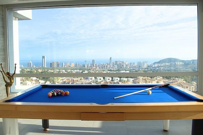 Foto 2b42c7f4-da6f-4cb9-a97e-ac2b99b96ef1. Maison avec chauffage parking piscine dans Golf Bahía Finestrat