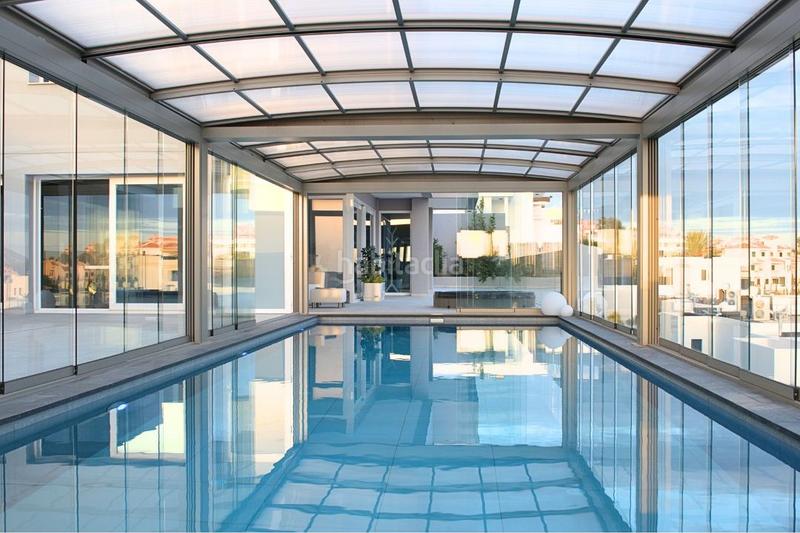 Foto 5f46ee76-fd9b-48a9-ac39-59ac66e61278. Maison avec chauffage parking piscine dans Golf Bahía Finestrat