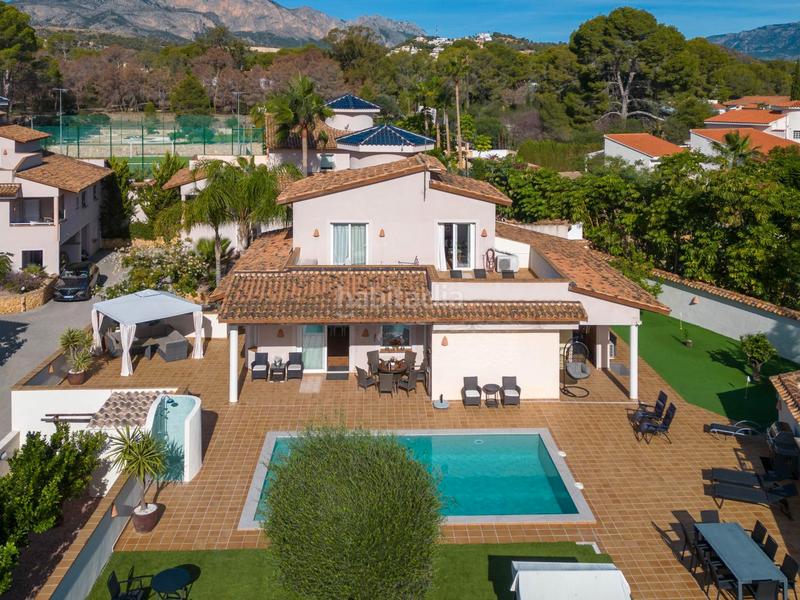 Foto b1cfceaa-7211-416d-94e4-dba6b0ce0de6. Xalet amb aparcament piscina a Escandinavia-Cautivador Alfàs del Pi (l´)