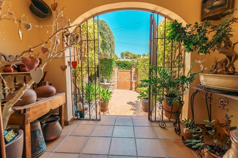 Foto 083570ce-580a-4fbe-a7ef-c0b856ea04be. Chalet con parcheggio piscina in Coloma Nucia (la)