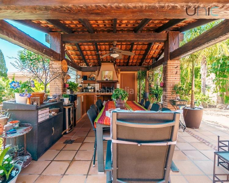 Foto 7cbaeae1-483c-4af7-8b32-df9ee20e461b. Chalet con parcheggio piscina in Coloma Nucia (la)