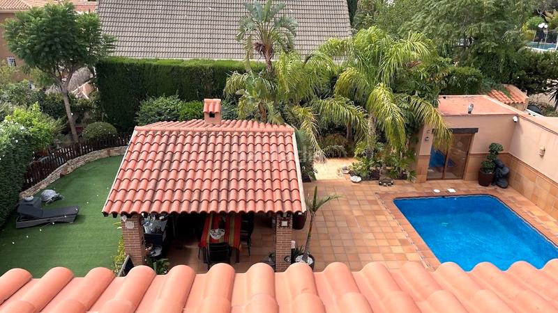 Foto be87658d-6bc8-4826-89ed-da08fa01c358. Chalet con parcheggio piscina in Coloma Nucia (la)