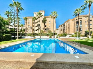 Pis a L´Albir. Precioso piso en el corazon del albir con garaje y piscina comun