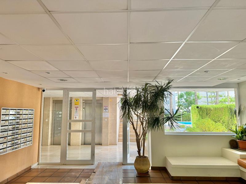 Foto c3887b24-449d-4302-a401-50154de1fb2c. Piso precioso piso en el corazon del albir con garaje y piscina comunitaria! en Alfàs del Pi (l´)