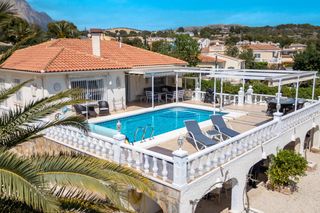 Xalet a Escandinavia-Cautivador. ¡chalet hermosa y muy soleada en una zona residencial encantador