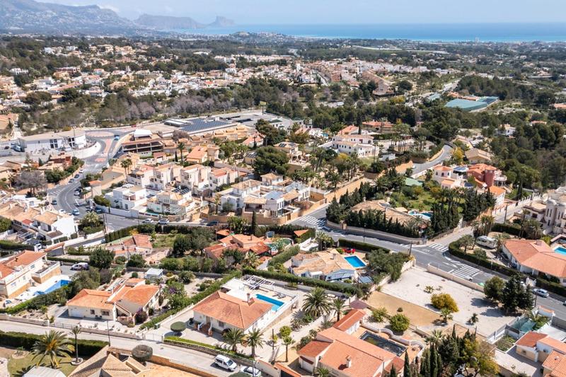 Foto 2e32e7ea-45df-46d0-9d39-73e1e309a0f4. Xalet amb aparcament piscina a Escandinavia-Cautivador Alfàs del Pi (l´)