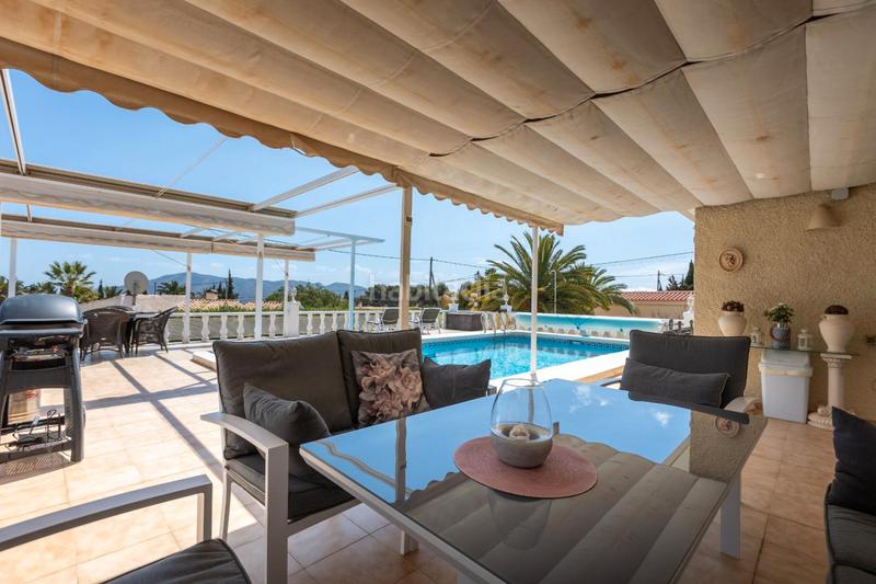 Foto 8e6c8695-27b2-4966-81d3-df00a699a71b. Xalet amb aparcament piscina a Escandinavia-Cautivador Alfàs del Pi (l´)