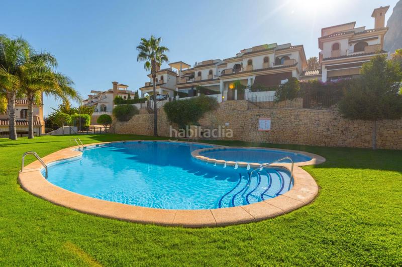 Foto 146884a4-e7b5-47e7-9732-2d228afd8430. Casa a schiera con parcheggio piscina in Polop