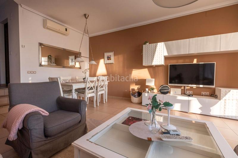 Foto 523c0b65-c392-4850-ad78-914d39e1c846. Casa a schiera con parcheggio piscina in Polop