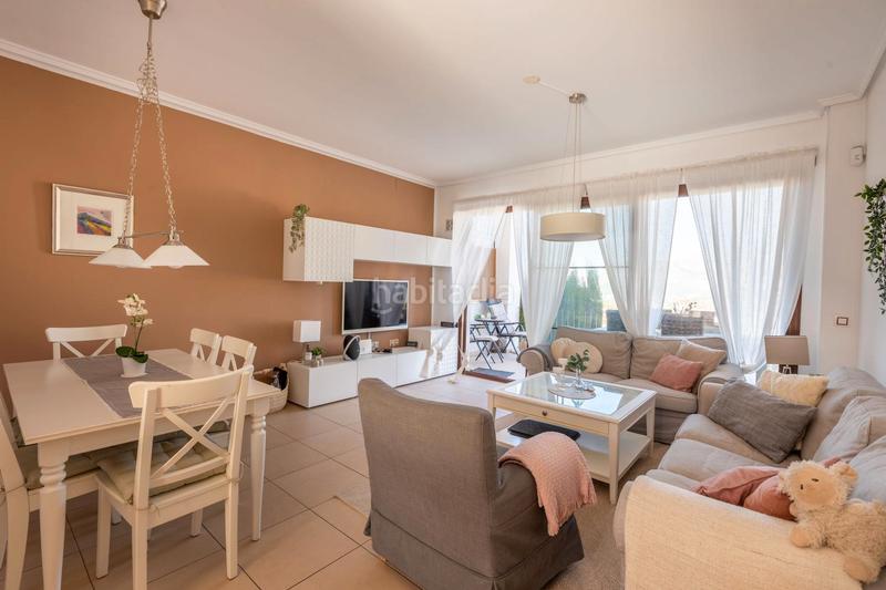 Foto 9f3114c4-0c5a-4d37-a415-4cf208c9143c. Casa a schiera con parcheggio piscina in Polop