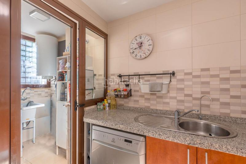 Foto b3994f4c-6092-482a-a1e7-f62b80e40ba2. Casa a schiera con parcheggio piscina in Polop