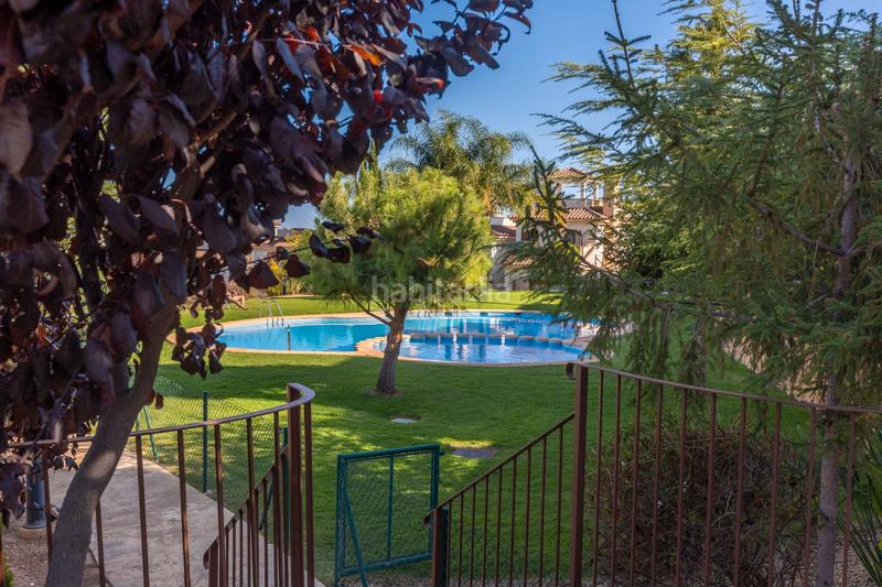 Foto f9628284-1f77-4383-b12a-ed4d06cc2b0d. Casa a schiera con parcheggio piscina in Polop