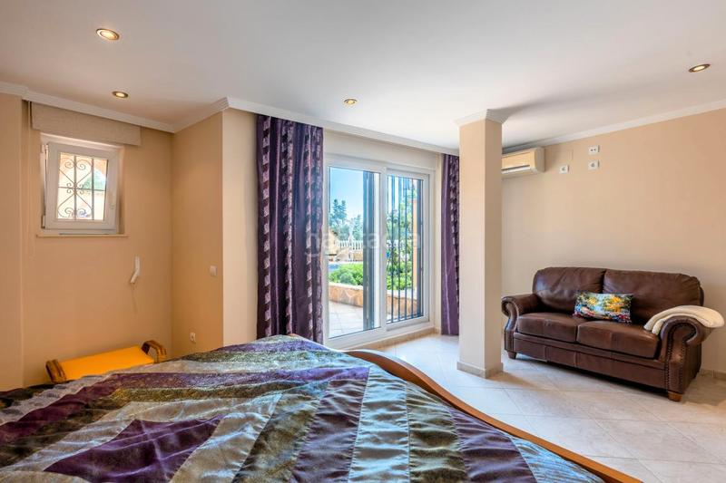 Foto 49910f0b-423d-4707-bdd5-cfce1c4f8b26. Chalet con riscaldamento parcheggio piscina in San Rafael - Nucia Park Nucia (la)