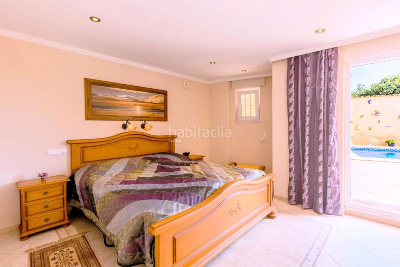 Foto 8f6265ad-3ed1-4a74-8bcd-eafaa0cc87f3. Chalet con riscaldamento parcheggio piscina in San Rafael - Nucia Park Nucia (la)