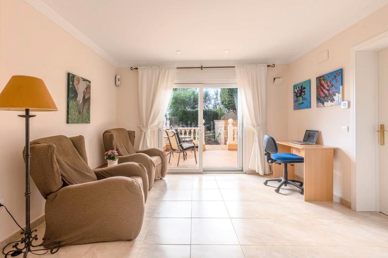 Foto 9e07c288-98c6-4dfc-9756-6353dabad993. Chalet con riscaldamento parcheggio piscina in San Rafael - Nucia Park Nucia (la)