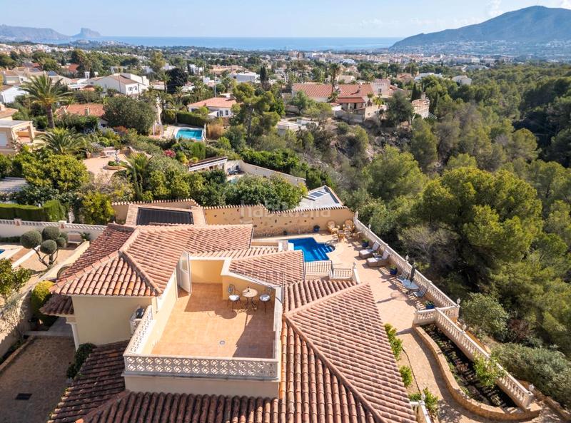 Foto ed344e9e-0fc0-4565-a247-ff251daaf677. Chalet con riscaldamento parcheggio piscina in San Rafael - Nucia Park Nucia (la)