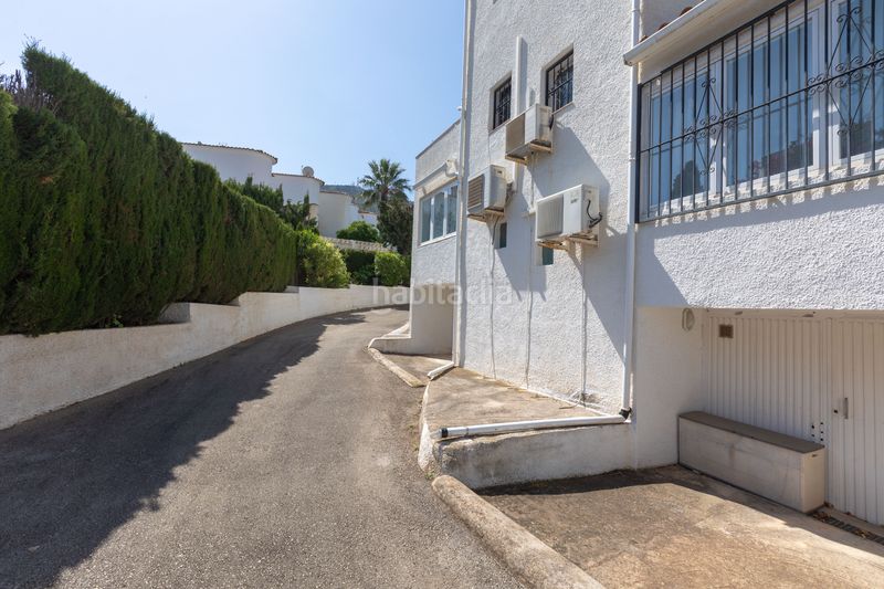 Foto b0072d7d-1e23-4d51-a5b8-23469dcfcfe2. Casa adossada amb xemeneia aparcament piscina a L´Albir Alfàs del Pi (l´)