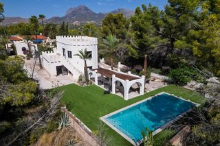 Chalet à Sierra Helada. Residencia de lujo única con privacidad excepcional en albir