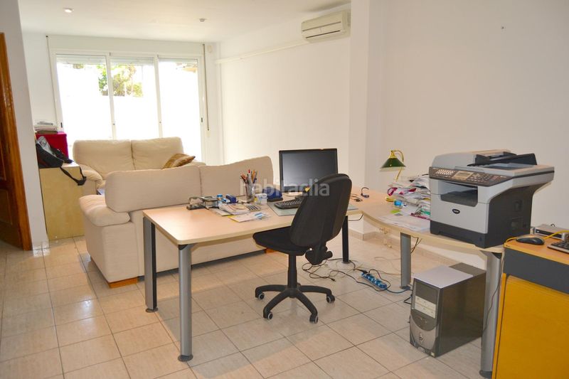 Foto ca5355df-f6b1-42a7-9ac3-6d80f56263e1. Casa adosada acogedora casa adosada de dos plantas con preciosas terrazas y bonitas vistas en una atractiva zona residencial. en Alfàs del Pi (l´)