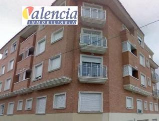 Aparcament cotxe a Benaguasil