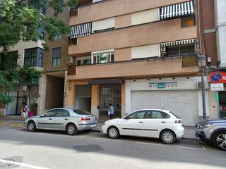 Lloguer Local Comercial a Mont Olivet. Local comercial pedro aleixandre