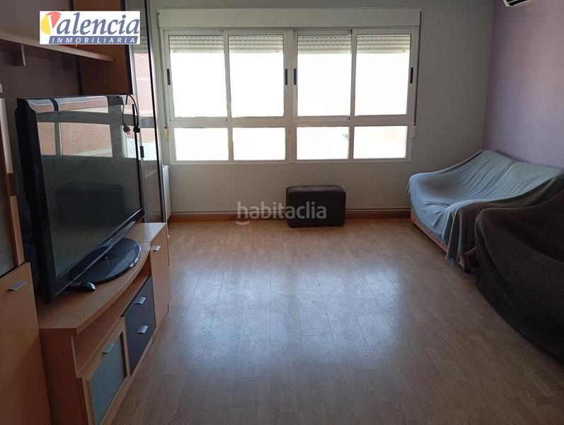 Foto 7bfdcd55-aa12-4a23-a196-b1d5e0702a91. Etagenwohnung mit parking in Núcleo Urbano Pobla de Vallbona (la)