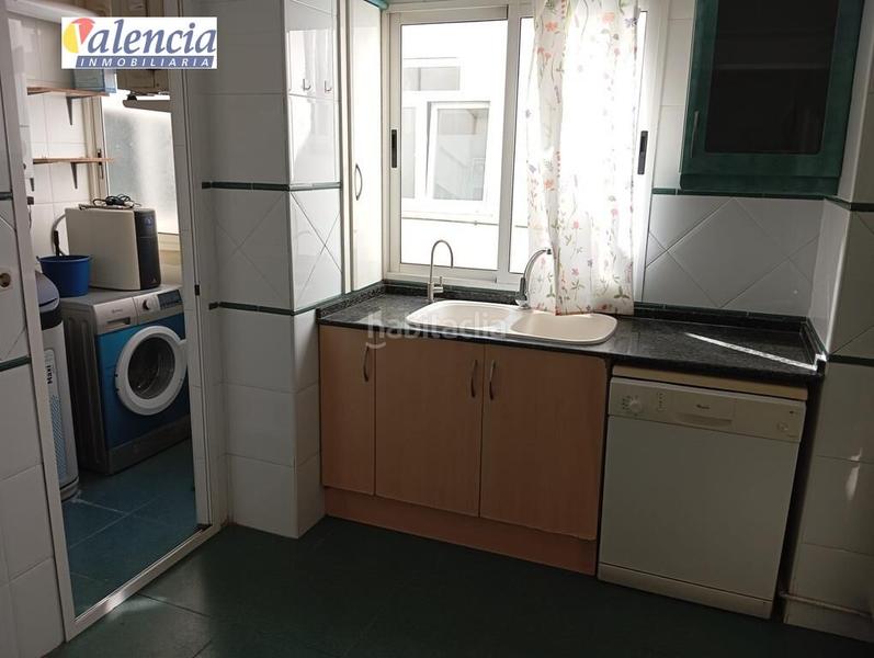 Foto 5e8634d6-a87b-4518-a46b-51b4fdc7e3ab. Flat with parking in Núcleo Urbano Pobla de Vallbona (la)