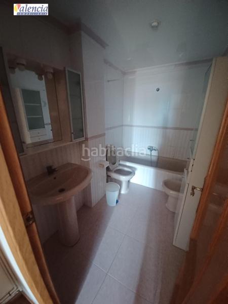 Foto 63ae9280-18fe-4d51-99c7-734737d51626. Flat with parking in Núcleo Urbano Pobla de Vallbona (la)